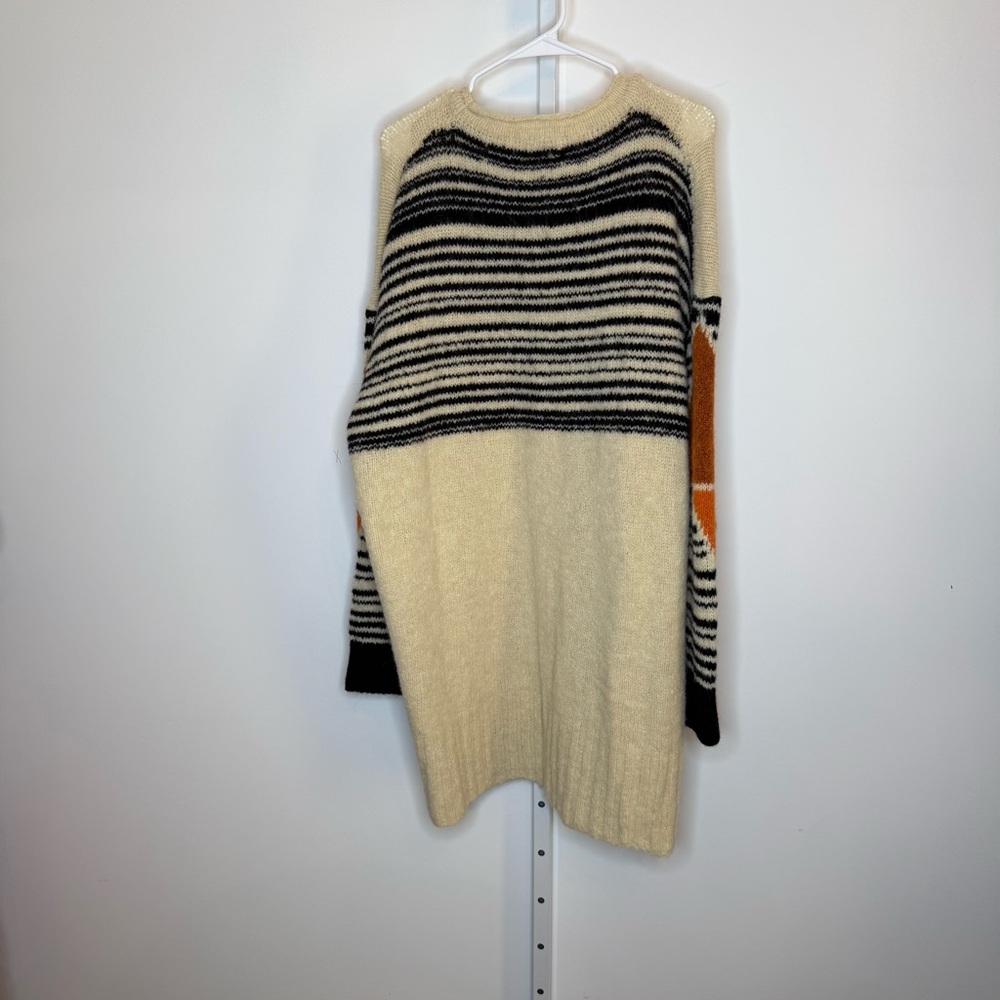 NWT Free People Cream and Orange Patterned Oversized Wool Sweater - Picture 2 of 3